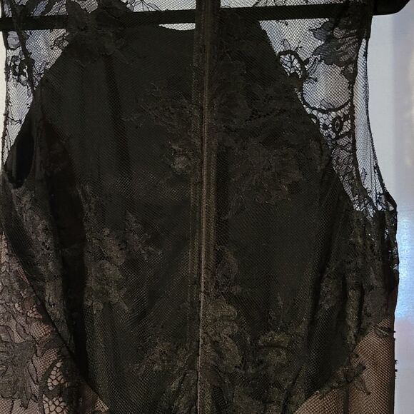 KATHARINE KIDD LACE MIDI DRESS - Picture 15 of 15